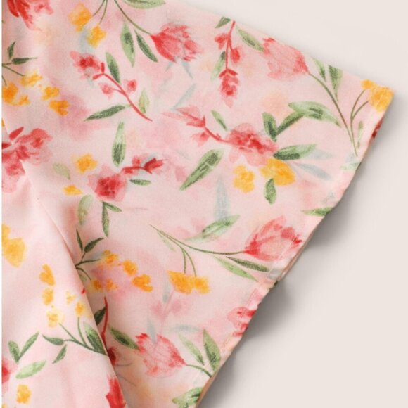 BloomChic Plus Size 3XL Chiffon Watercolor Floral Woven Ribbon Frill Trim Blouse - Picture 6 of 7